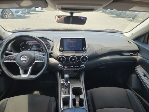 Used 2020 Nissan Sentra SV w/ Electronics Package FWD image 8