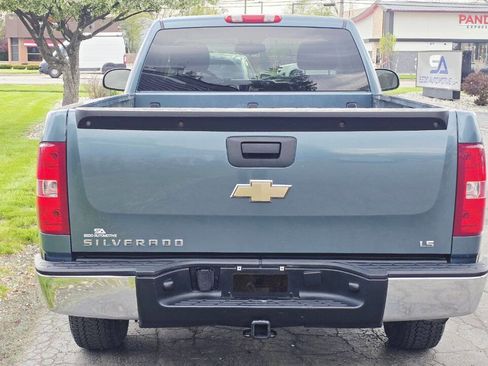 Used 2007 Chevrolet Silverado 1500 W/T RWD image 5