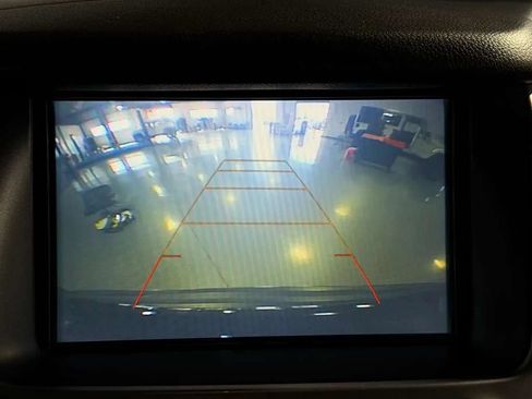 Used 2019 Chevrolet Tahoe LT RWD image 45