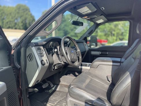 Used 2015 Ford F350 Lariat w/ Lariat Ultimate Package AWD/4WD image 11