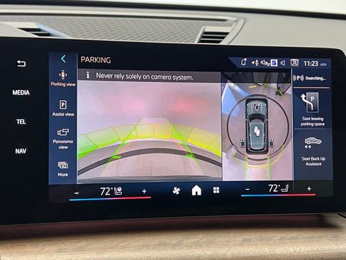 New 2026 BMW X1 xDrive28i w/ Technology Package image 14