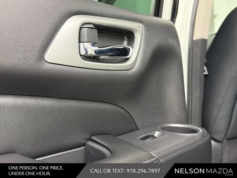 Used 2018 Nissan Pathfinder S FWD image 34