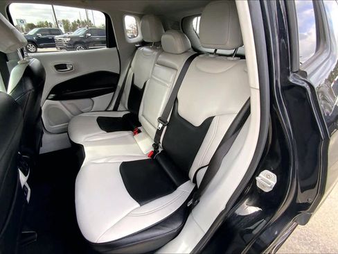 Used 2018 Jeep Compass Limited w/ Navigation Group image 20