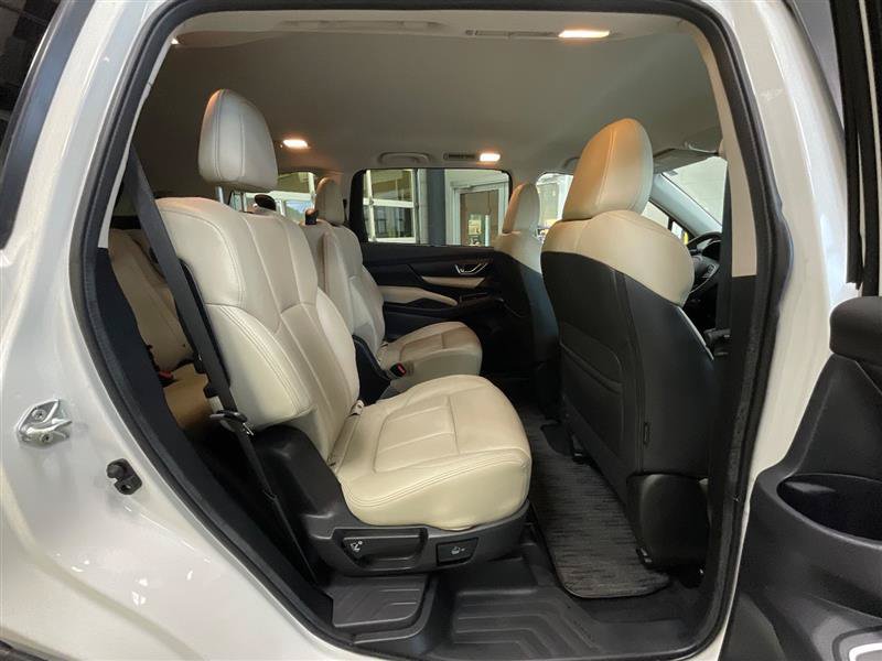 Used 2023 Subaru Ascent Limited AWD/4WD image 28