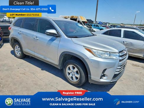 Used 2019 Toyota Highlander LE FWD image 5