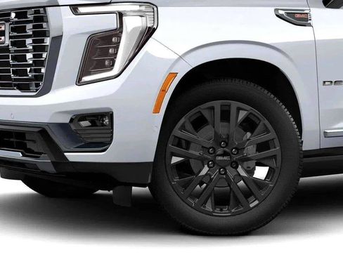 New 2026 GMC Yukon XL Denali w/ Sun & Power Step Package AWD/4WD image 61