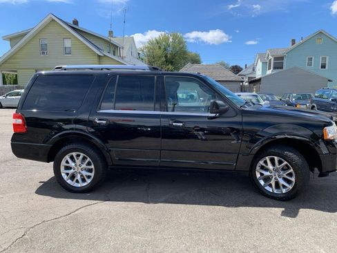Used 2017 Ford Expedition Limited w/ Equipment Group 301A image 4