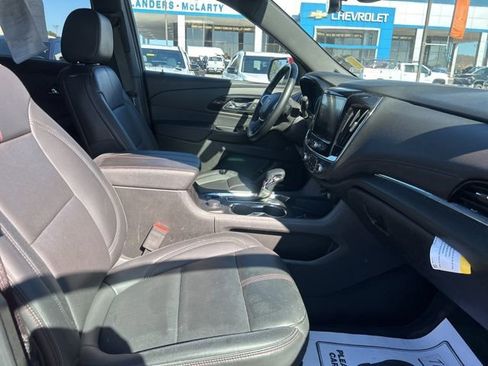 Certified 2023 Chevrolet Traverse RS image 33