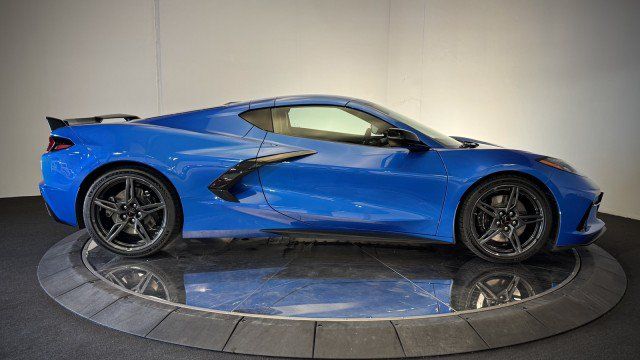 Used 2024 Chevrolet Corvette Stingray Premium Cpe w/ Z51 Performance Package RWD image 25