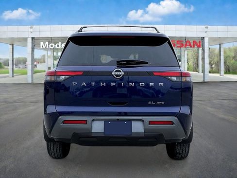 New 2026 Nissan Pathfinder SL AWD/4WD image 4