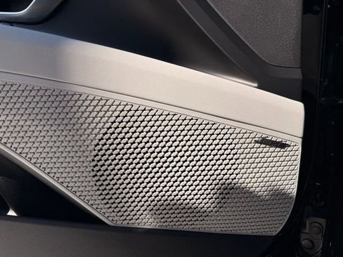 New 2026 Hyundai Elantra Limited image 25