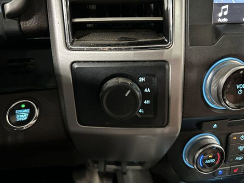 Used 2018 Ford F150 King Ranch image 34