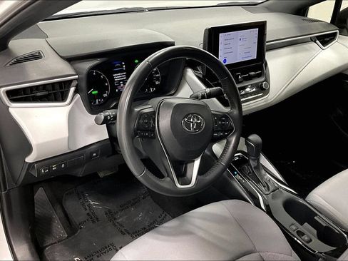 Used 2023 Toyota Corolla SE FWD image 16