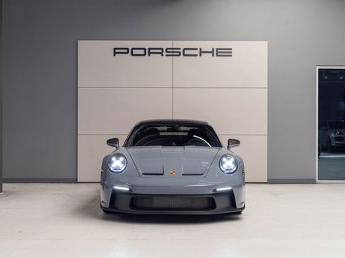Used 2024 Porsche 911 GT3 image 10