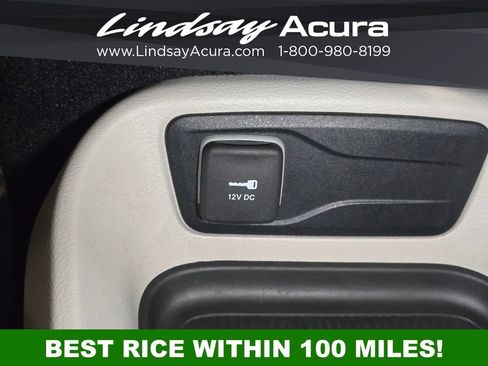 Used 2023 Chrysler Voyager LX FWD image 21