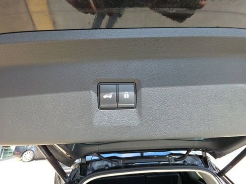 Used 2023 INFINITI QX60 Pure w/ Cargo Package image 30