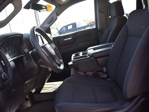 Used 2021 Chevrolet Silverado 1500 Custom AWD/4WD image 22