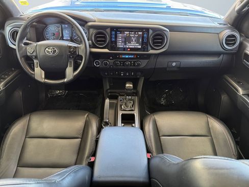 Used 2019 Toyota Tacoma TRD Pro image 11