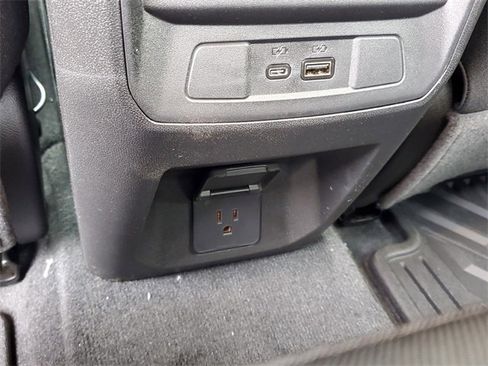 New 2025 GMC Canyon Elevation w/ Convenience Package image 8