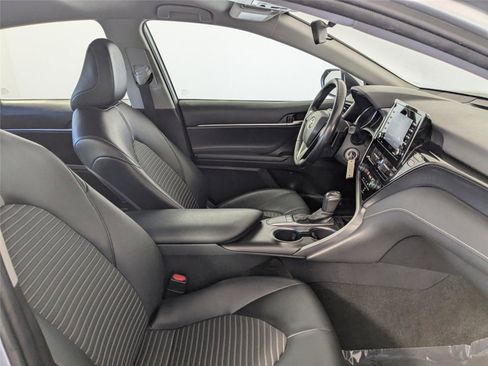 Certified 2022 Toyota Camry SE image 22