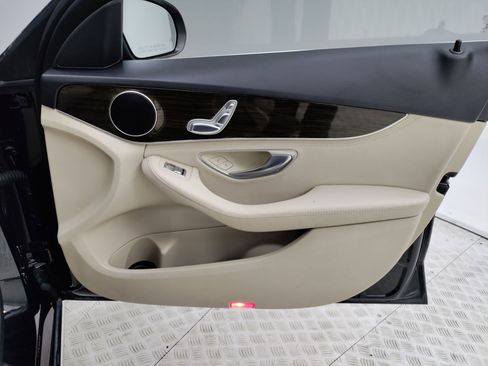 Used 2016 Mercedes-Benz C 300 C 300 image 20