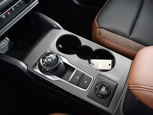 New 2025 Ford Bronco Sport Outer Banks w/ Outer Banks Tech Package+ image 30