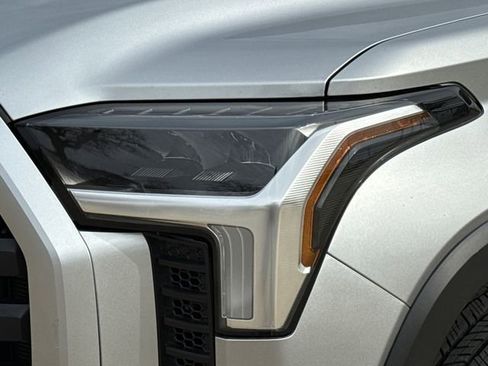 Used 2023 Toyota Tundra SR5 AWD/4WD image 4