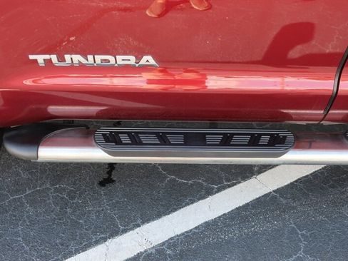 Used 2010 Toyota Tundra 4x4 Double Cab image 27