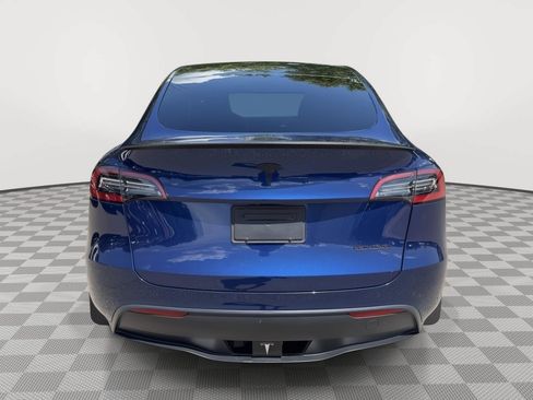 Used 2023 Tesla Model Y Performance AWD/4WD image 6