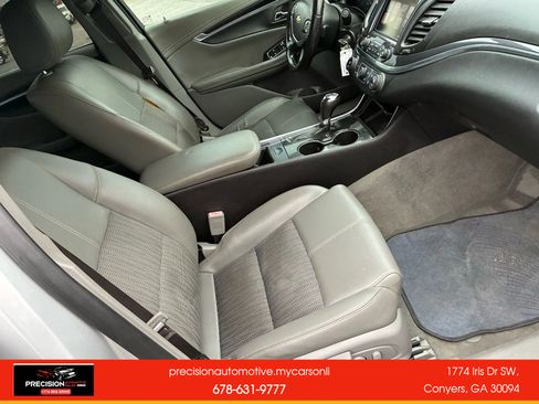 Used 2017 Chevrolet Impala LT image 33