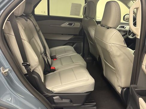 New 2026 Ford Explorer Active w/ Active Comfort Package image 35