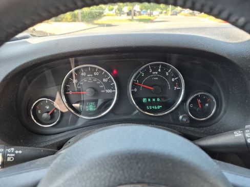 Used 2018 Jeep Wrangler Unlimited Sport S AWD/4WD image 9
