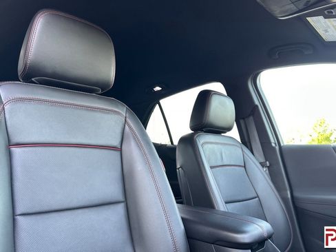 Certified 2022 Chevrolet Equinox RS w/ RS Leather Package image 19