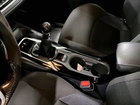 Used 2022 Toyota Corolla SE image 15