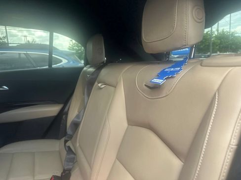 Used 2024 Cadillac XT4 Luxury w/ Cold Weather Package FWD image 30