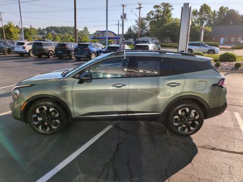 Used 2023 Kia Sportage X-Line w/ X-Line Premium Package AWD/4WD image 4
