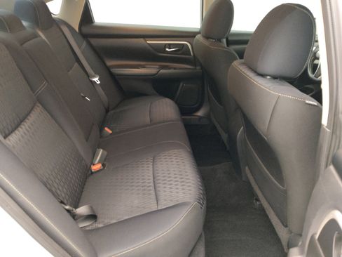 Used 2018 Nissan Altima 2.5 SV image 19