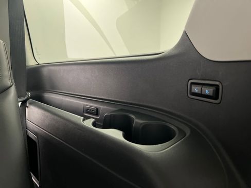 Used 2025 Ford Expedition Max Active image 36