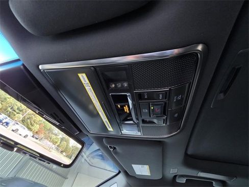 New 2025 Lexus LX 600 F Sport image 37