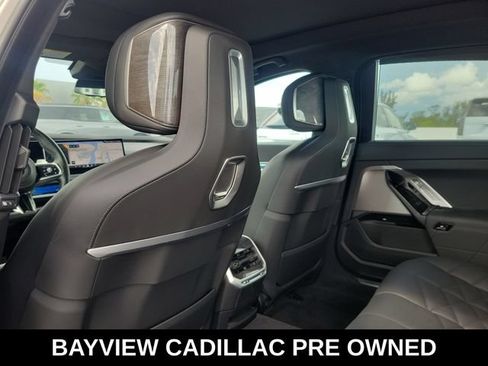 Used 2023 BMW 740i RWD image 18