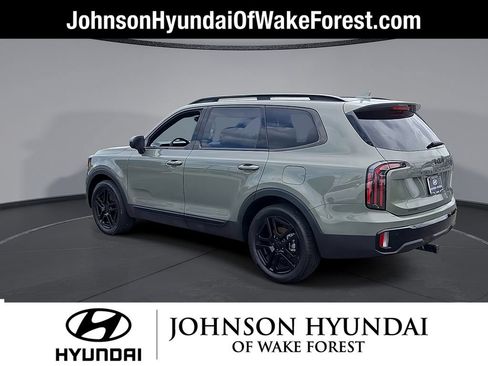 Used 2025 Kia Telluride EX X-Line AWD/4WD image 2