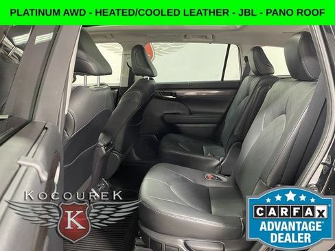 Used 2020 Toyota Highlander Platinum AWD/4WD image 21