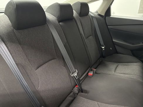 Used 2023 Honda Accord LX image 19