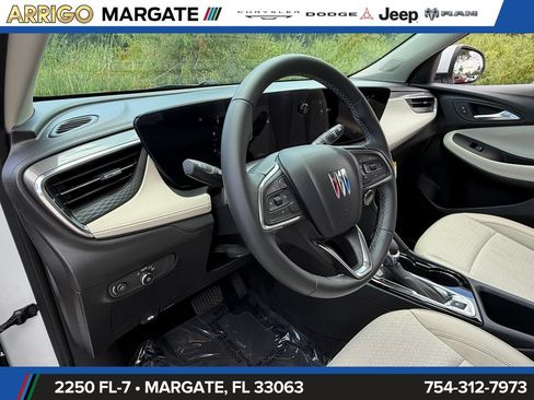 Used 2024 Buick Encore GX Preferred FWD image 10