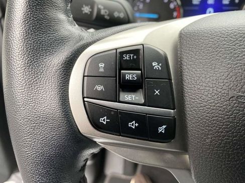 Certified 2022 Ford Explorer XLT w/ Equipment Group 202A image 25