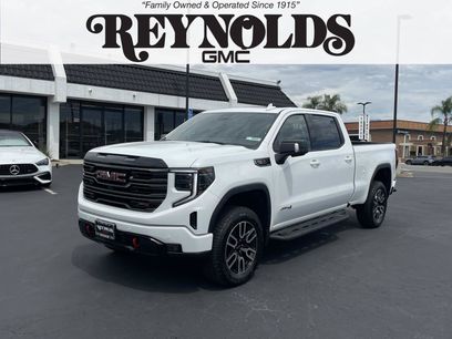 New 2026 GMC Sierra 1500 AT4 w/ AT4 Premium Package