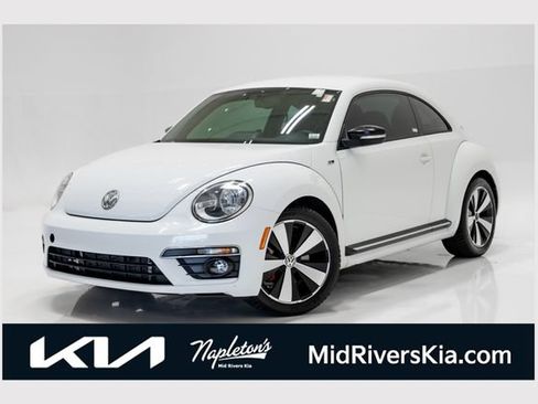 Used 2015 Volkswagen Beetle R-Line FWD image 1