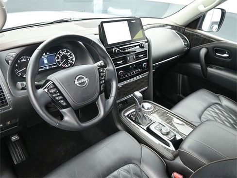 Used 2024 Nissan Armada Platinum w/ Captain's Chairs Package image 16