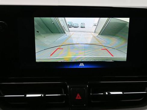 New 2026 Chevrolet TrailBlazer LT w/ Convenience Package FWD image 36