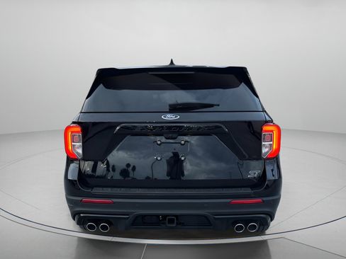 Certified 2021 Ford Explorer ST w/ Equipment Group 401A image 4
